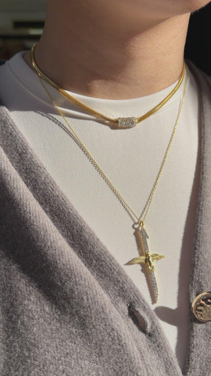Stone-studded Herringbone Necklace