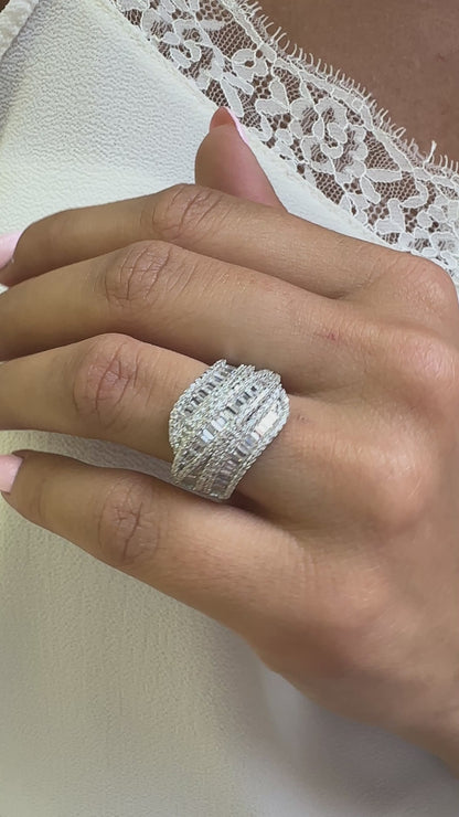 Trio Baguette Stone Ring